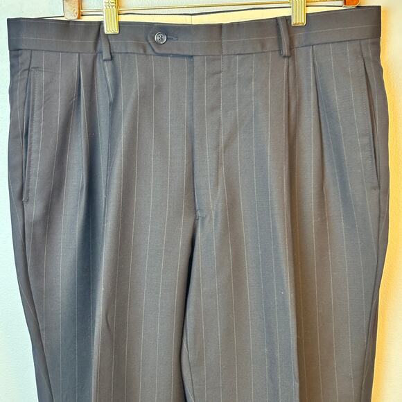 Evan Picone Pinstripe Worsted Wool 2 Piece Suit Blazer Coat Cuffed Pants 44S/W36 - Picture 7 of 16